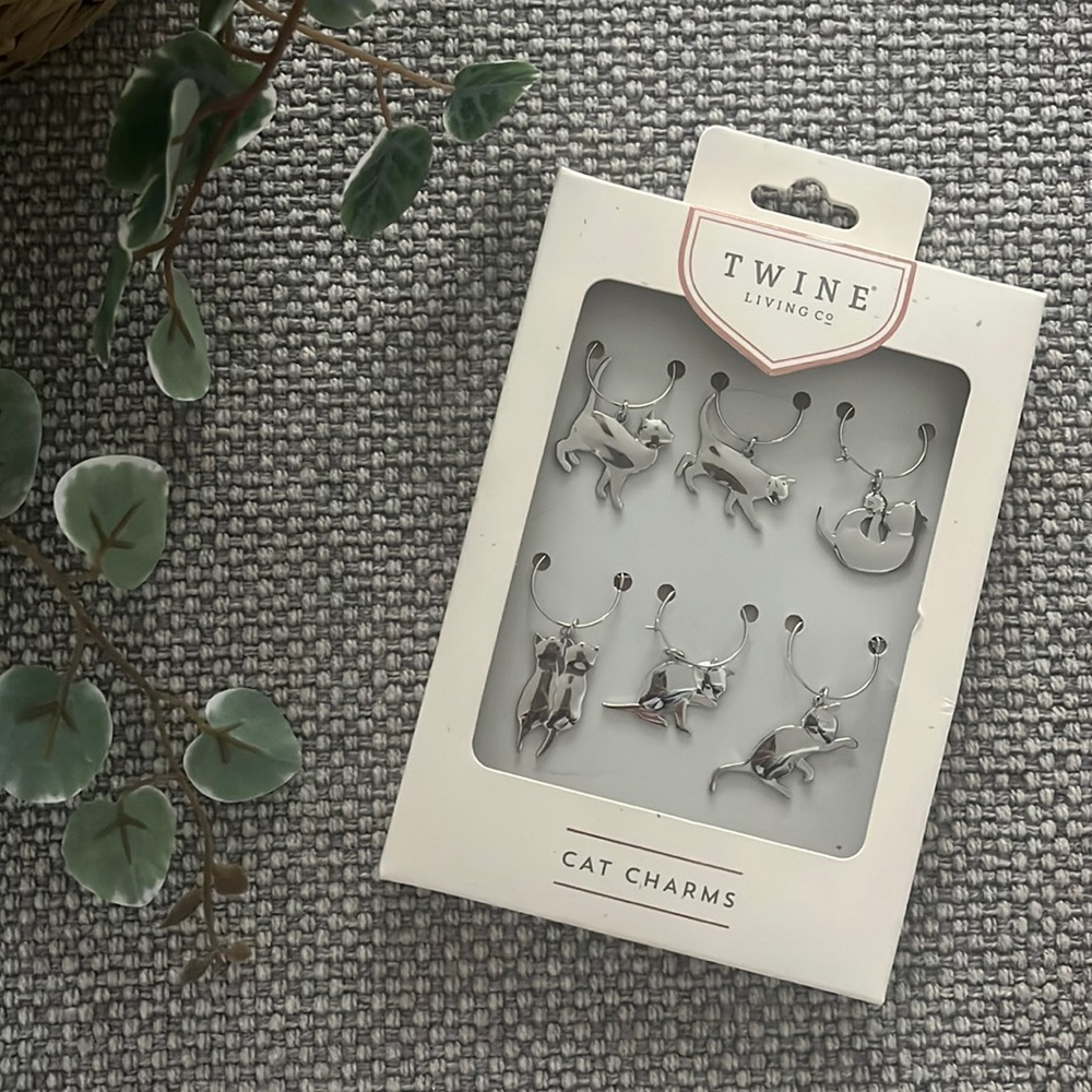 NWT Twine Living Co Cat Charms in Silver